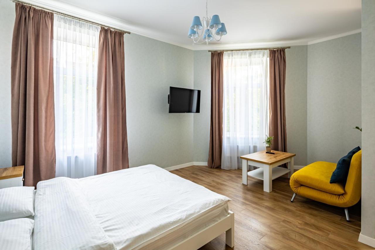 Leontovycha Apartment Liov Exterior foto